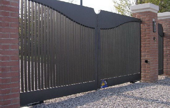 Купить новые ворота Абакан откатные в Карабулаке по цене от 83088 руб